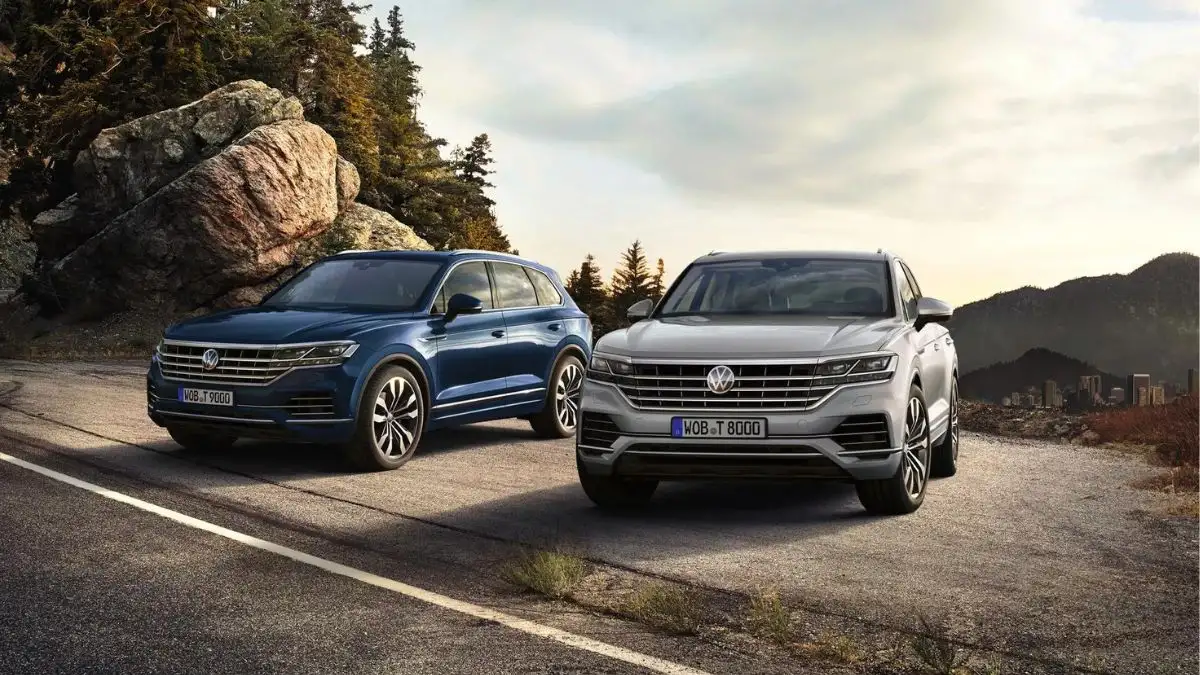VW TOUAREG LUXURY &#8211; Màu Xanh