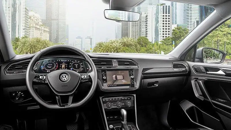 VW Tiguan Platinum Edition