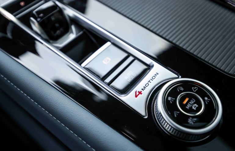 VW Teramont X Platinum &#8211; Màu Xám