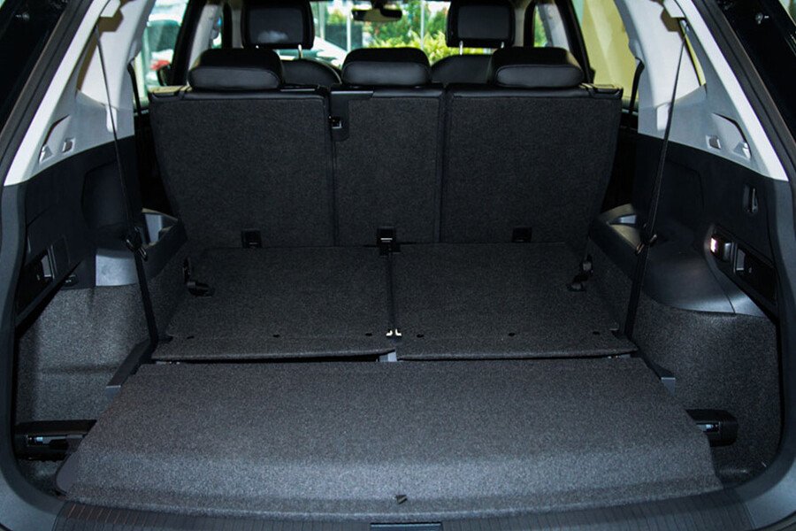 Volkswagen Tiguan Allspace 2.0L - Hình 17