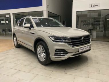 VW TOUAREG ELEGANCE