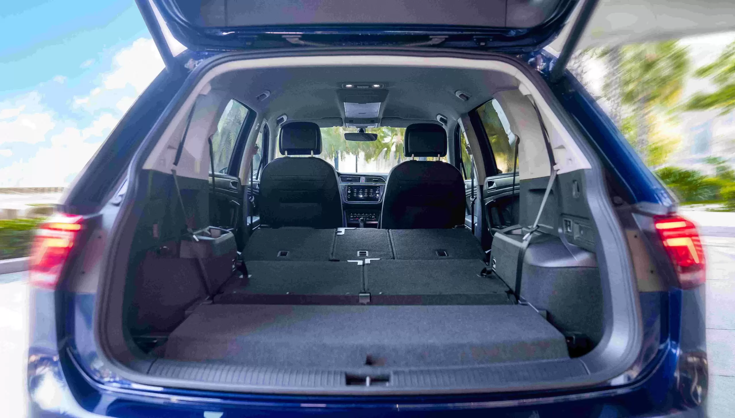 Volkswagen Ra Mắt Phiên Bản Tiguan Platinum Cao Cấp Với Giả Chỉ 1,688 Tỷ Đồng