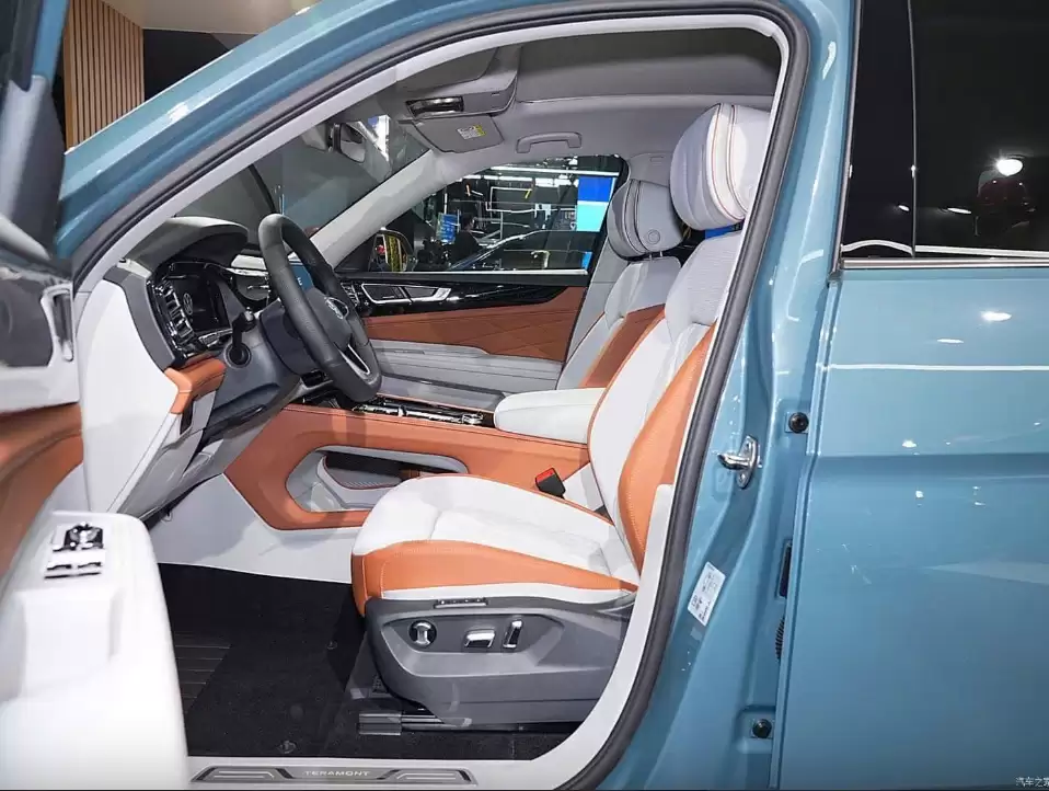 VW Teramont President Vip – Màu Đen