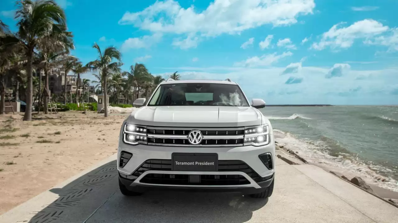 VW Teramont President Vip &#8211; Màu Xanh