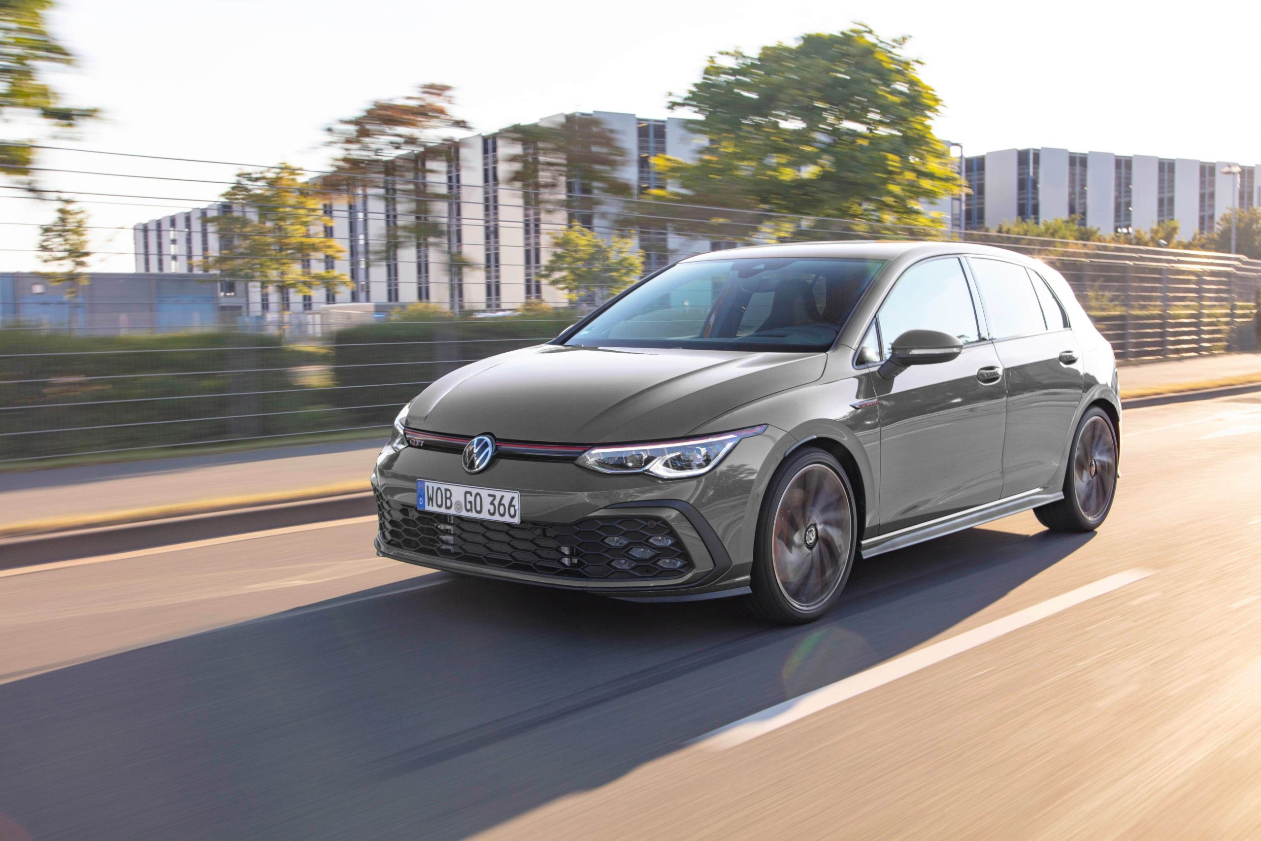 Volkswagen Golf 2.0 TSI GTI Lite